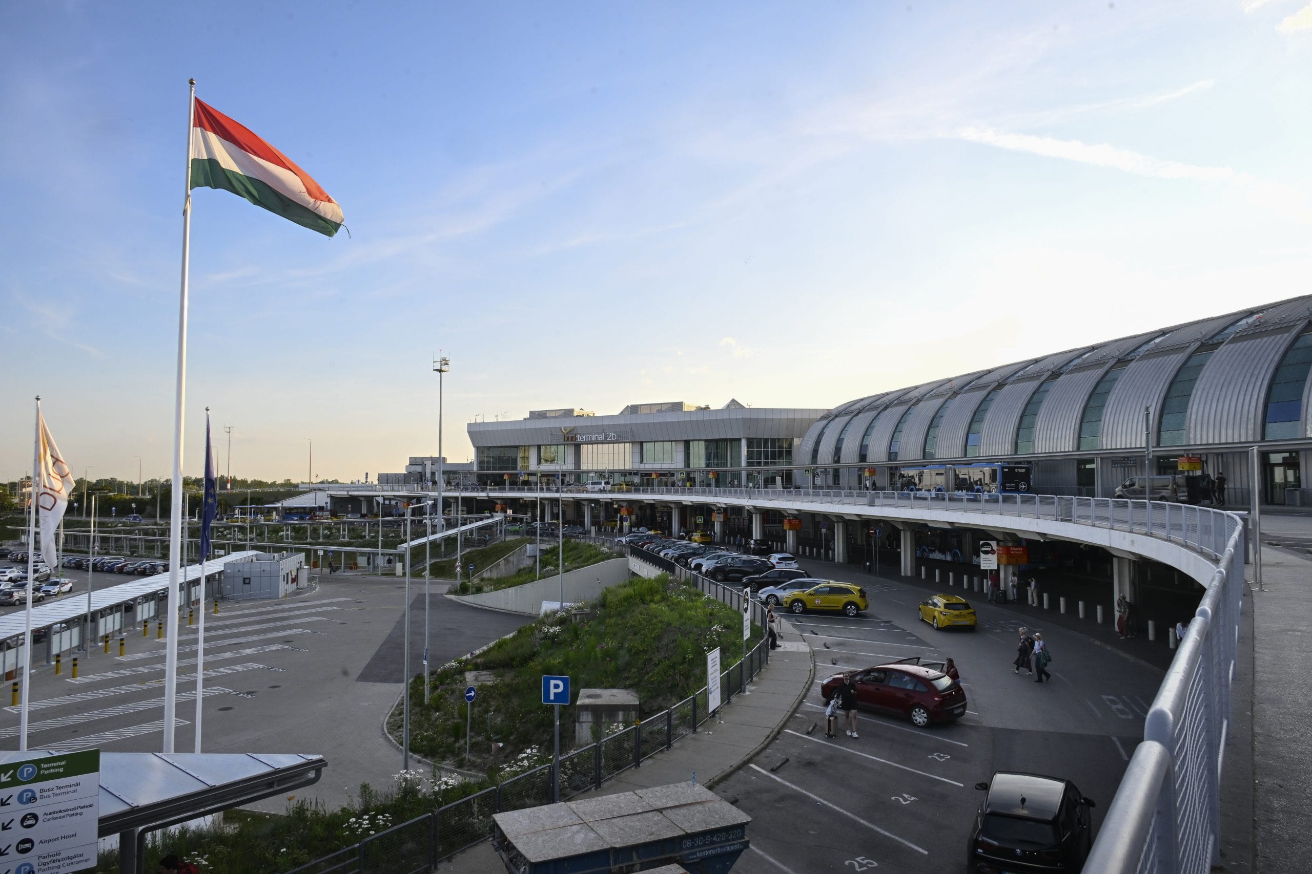 Budapest Airport - BUD