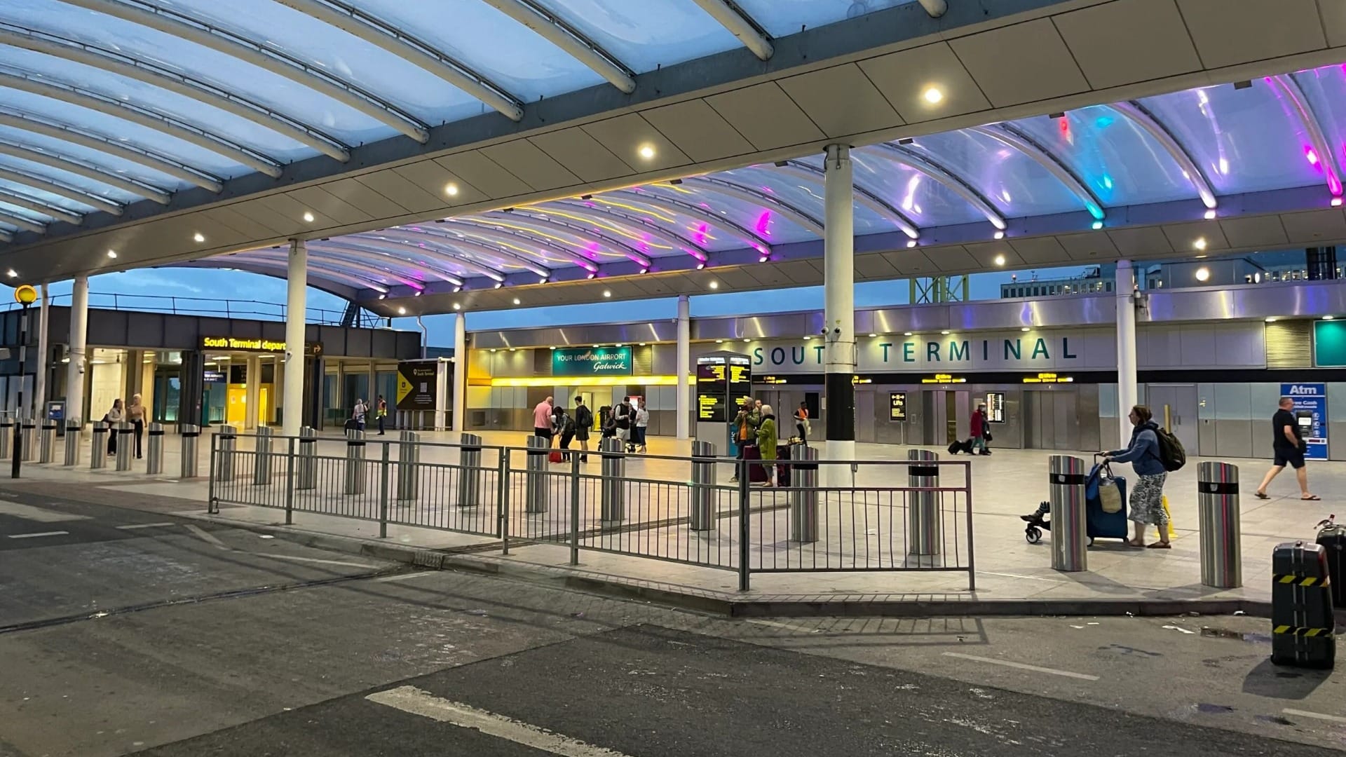 London Airport - LGW
