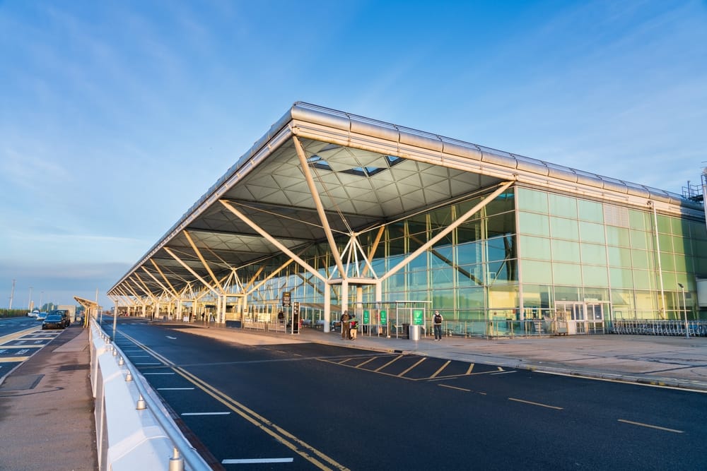 London Airport - STN